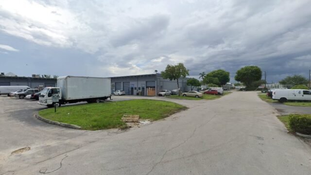 thumbnail-25.jpg